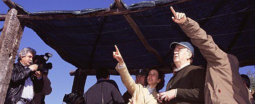 2004 - No âmbito das «Jornadas Ambientais», o Presidente Jorge Sampaio visita os terrenos da Quercus no Tejo Internacional. © Luís Galrão/QUERCUS